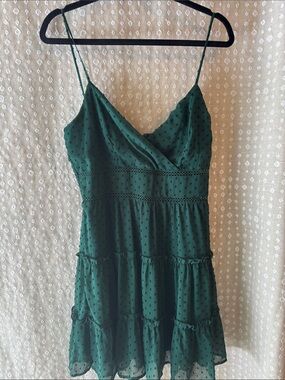 Trixxi Emerald Green Tiered Spaghetti-Strap Mini Dress